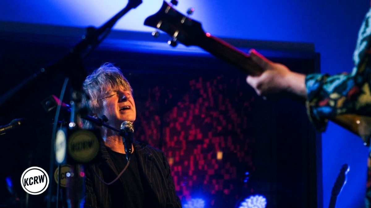 Neil and Liam Finn performing "Any Other Way" live on KCRW