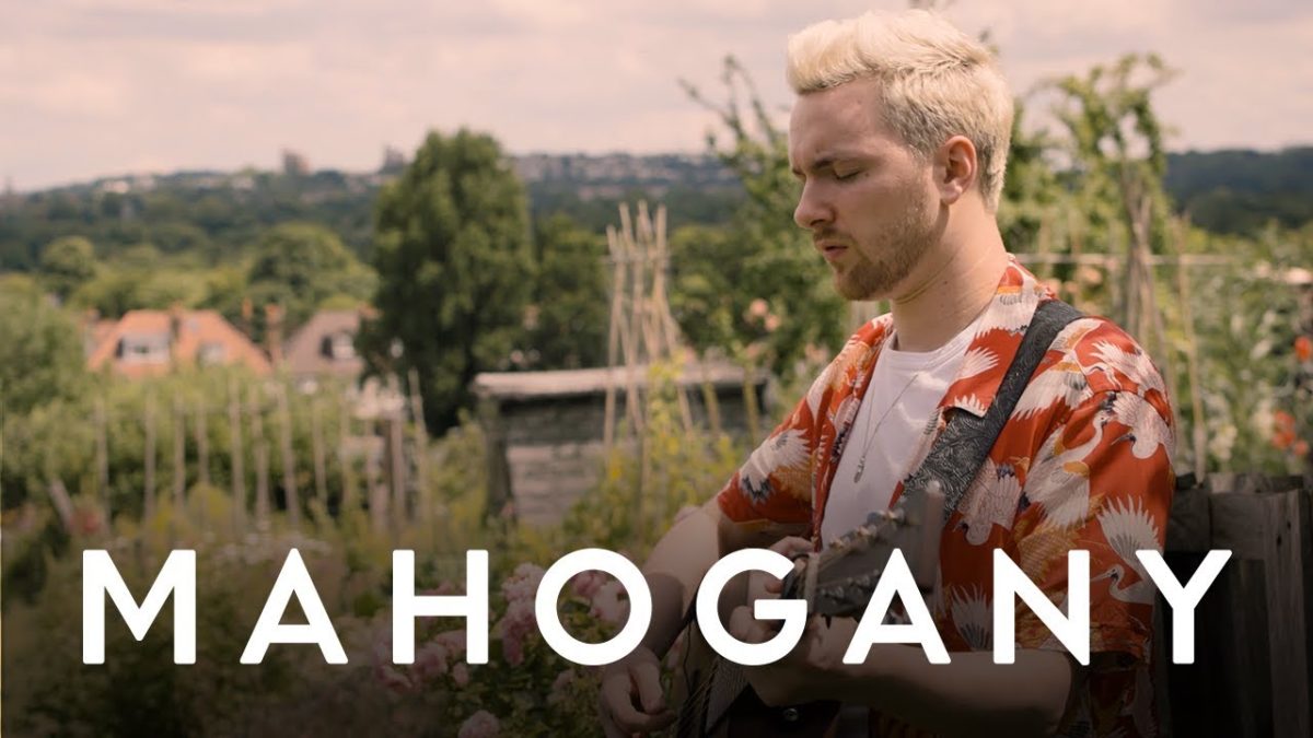 Nick Wilson - Carry Your Light | Mahogany Session