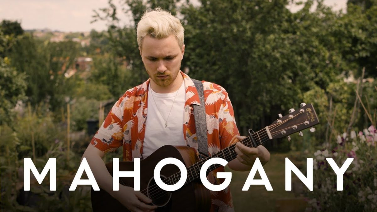 Nick Wilson - Let Me Hold You | Mahogany Session