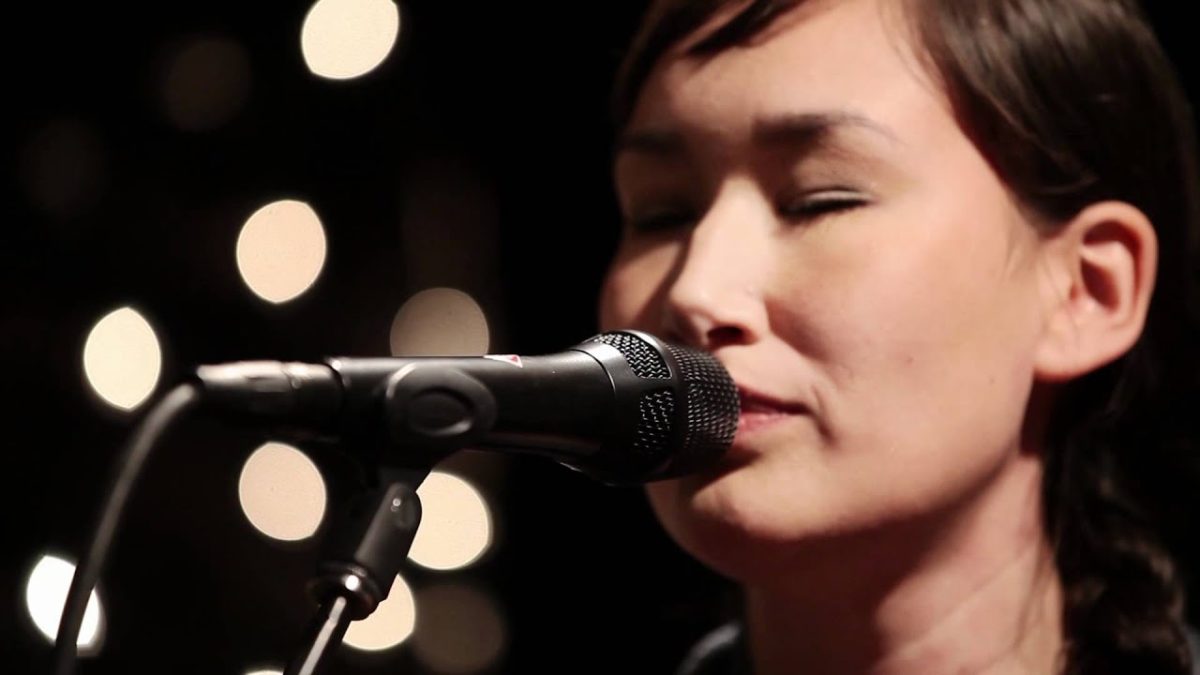 Nive Nielsen - Room (Live on KEXP)