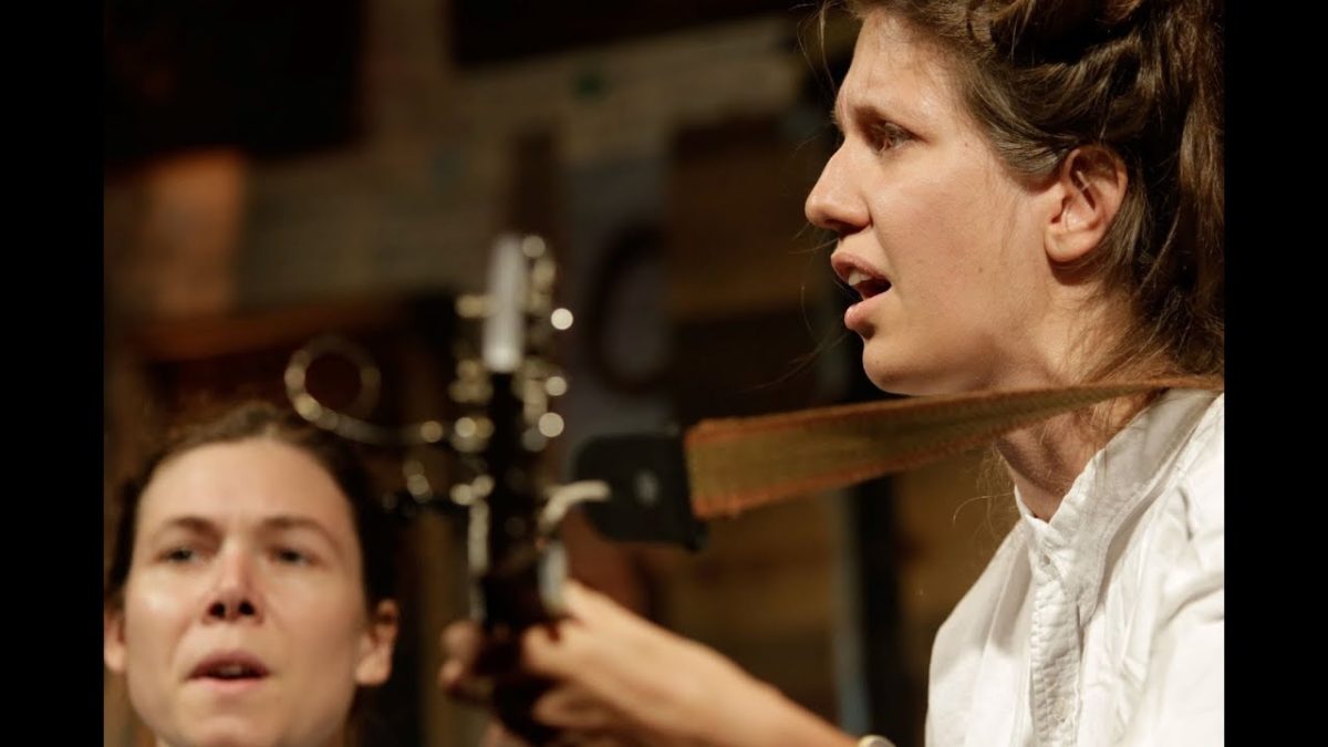 Anna & Elizabeth - Mother in the Graveyard - Lucky Barn @Pickathon 2017 S05E10