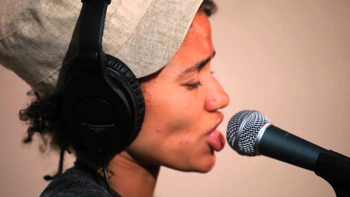 Nneka - Heartbeat (Live on KEXP)