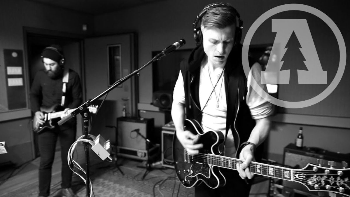 Northern Faces - Wait, Wait, Wait | Audiotree Live
