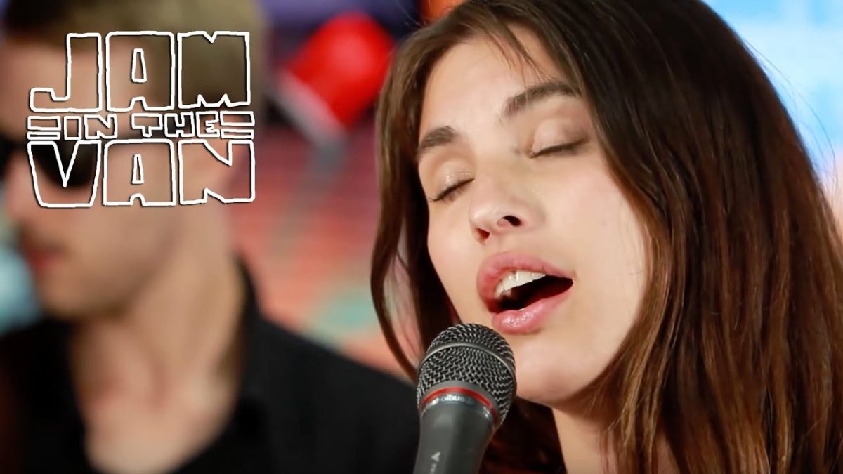 RAINEY QUALLEY - "Middle of the Night" (Live at Base Camp in Coachella Valley, CA 2016) #JAMINTHEVAN