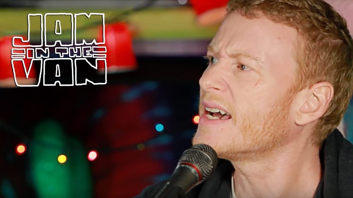 TEDDY THOMPSON AND KELLY JONES - "Only Fooling" (Live in Austin, TX 2016) #JAMINTHEVAN
