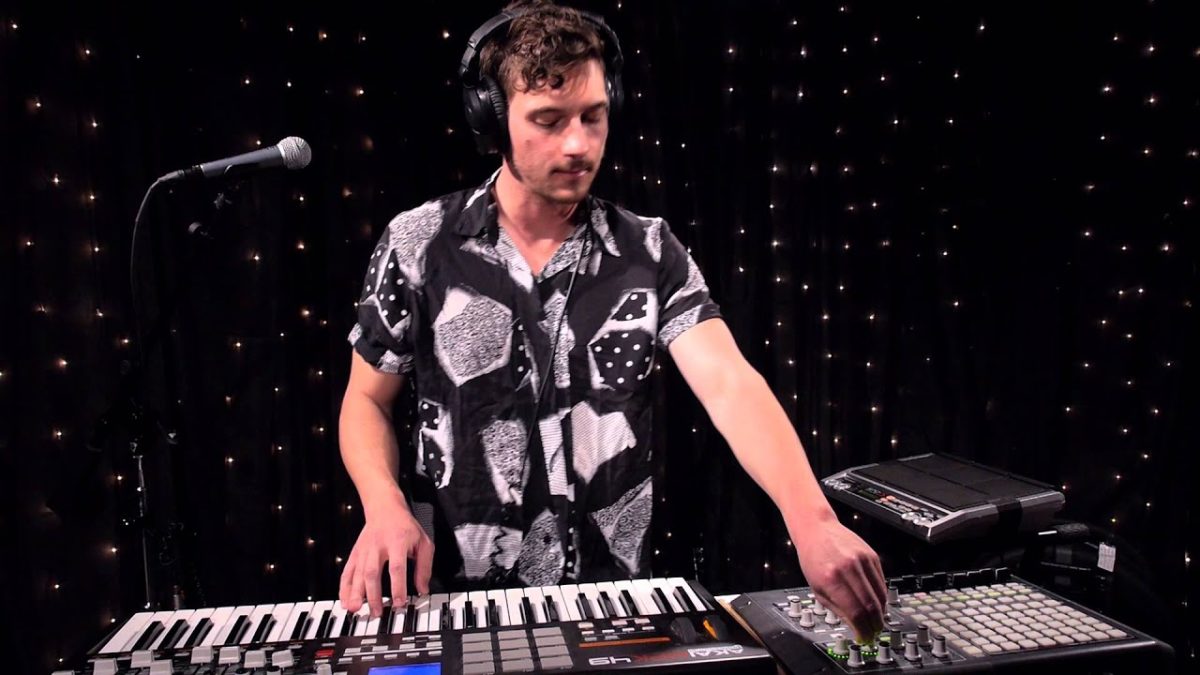 Painted Palms - Disintegrate (Live on KEXP)