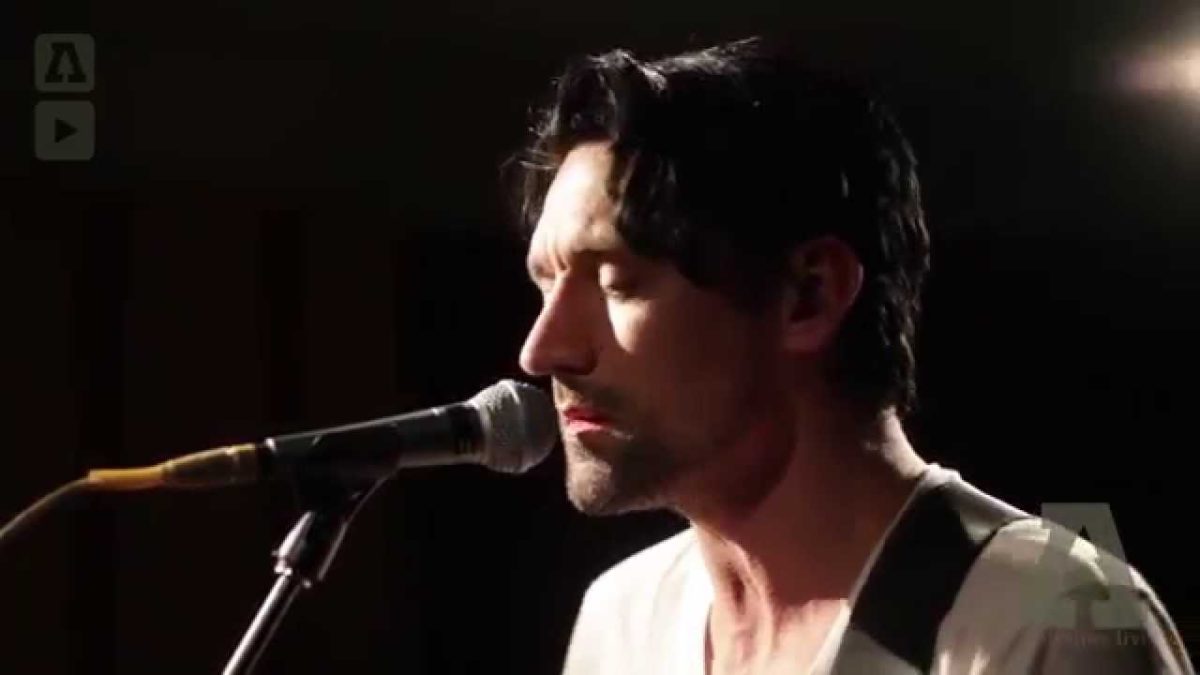 Paul Dempsey - Theme From Nice Guy - Audiotree Live