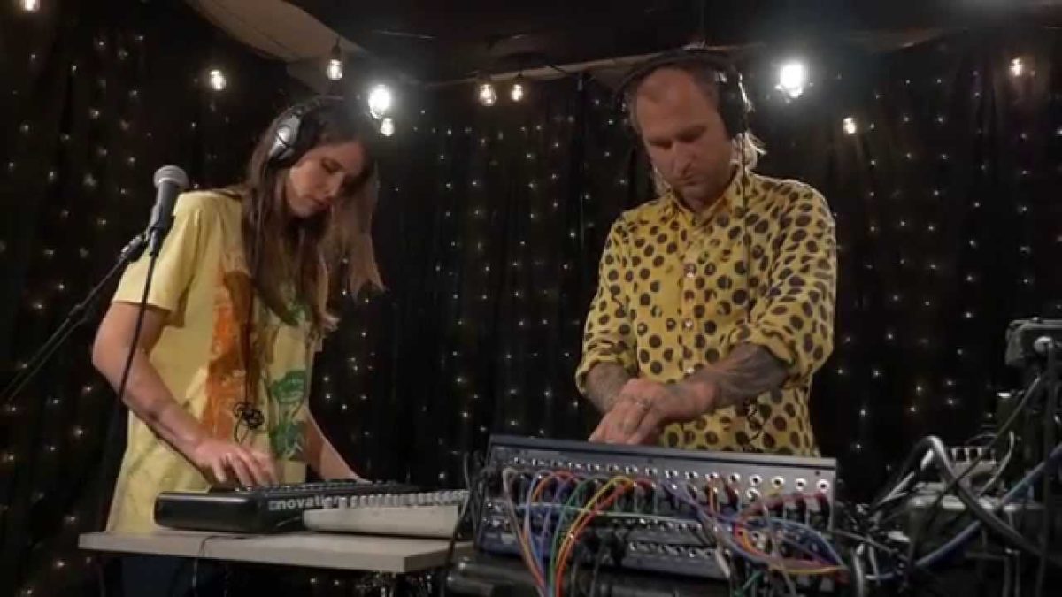 Peaking Lights - Full Performance (Live on KEXP)