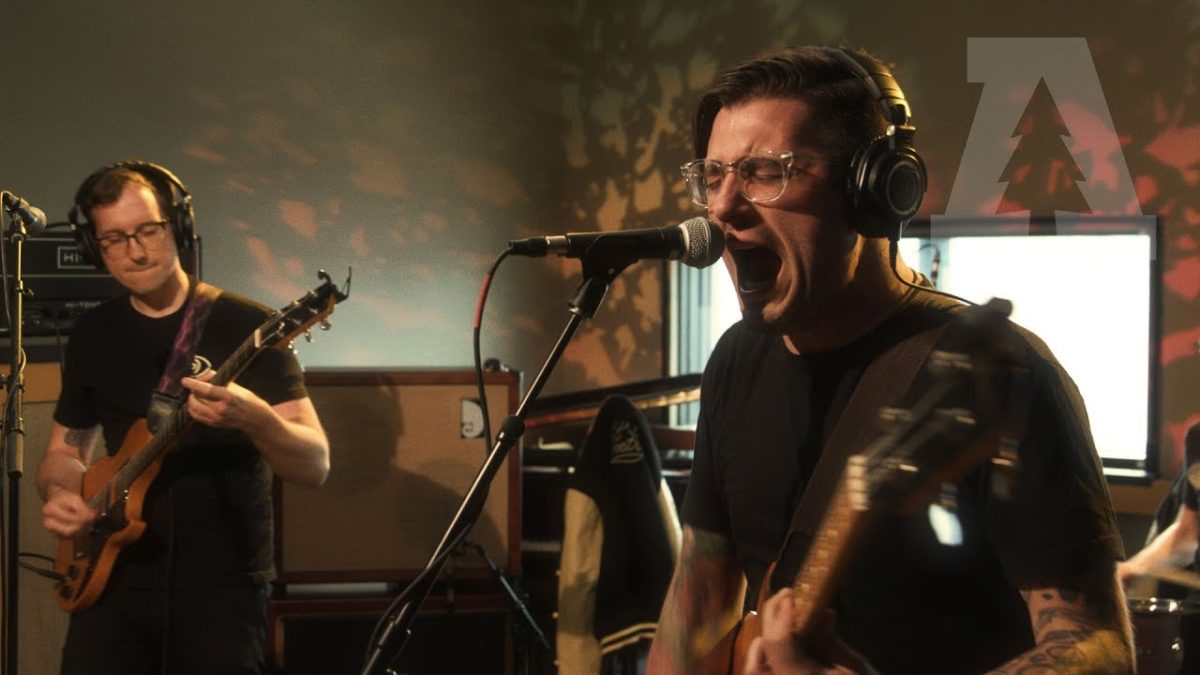 Pet Symmetry - My Exhausted Month (Of May) | Audiotree Live
