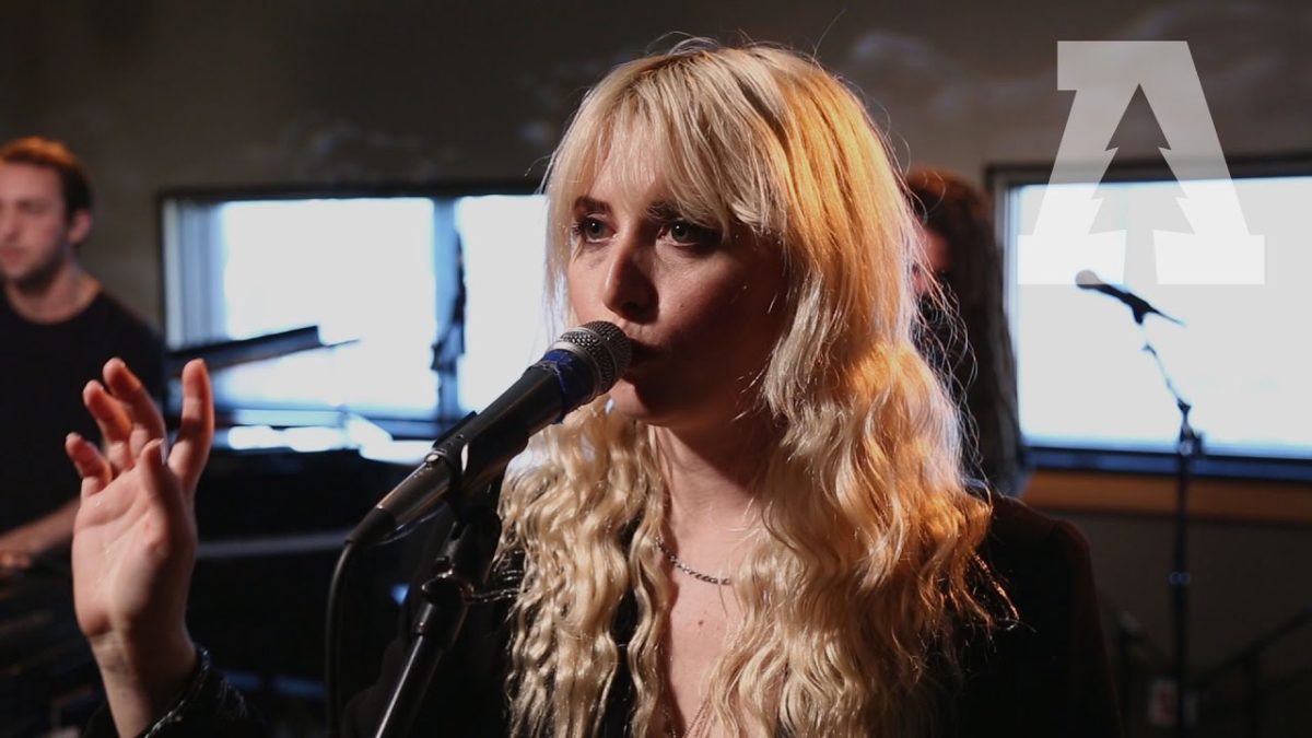 Phebe Starr - Two Hearts - Audiotree Live (1 of 5)
