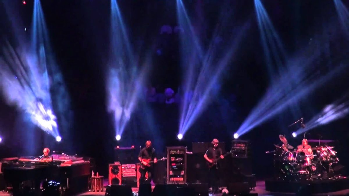 Phish | 01.01.11 | Crosseyed and Painless