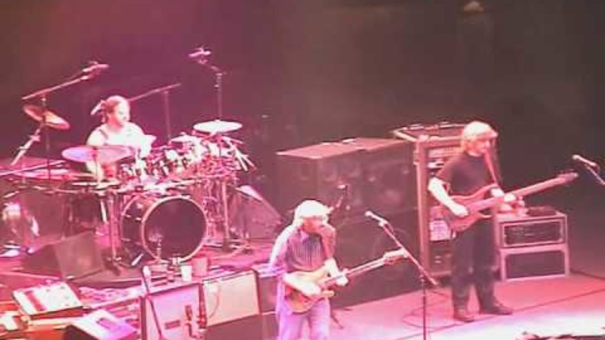 Phish - 02.14.03 - Bathtub Gin - Part II