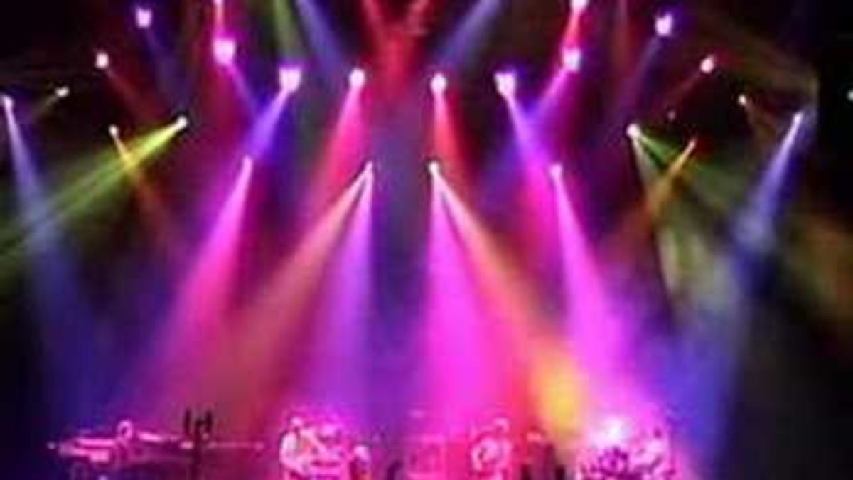 Phish - 04.02.98 - Twist
