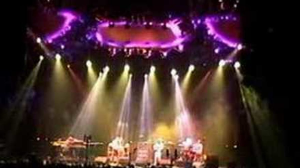 Phish - 04.02.98 - Wolfman's Brother