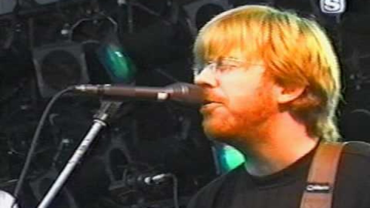 Phish - 06.11.00 - Farmhouse