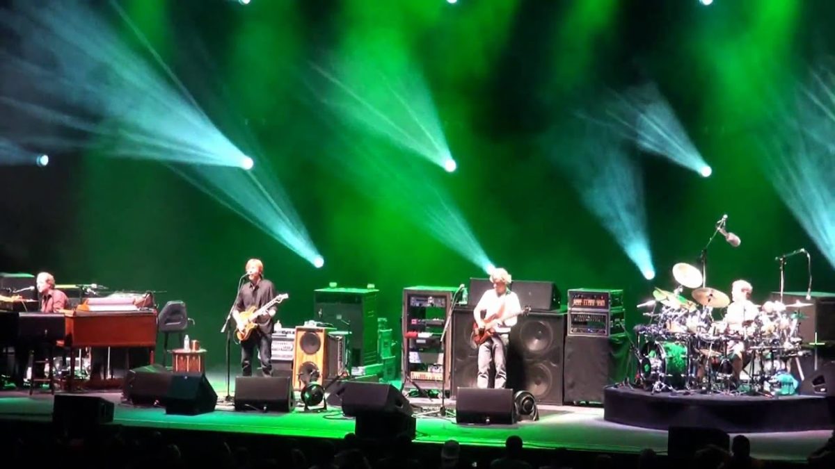 Phish | 06.17.10 | Alaska | Comcast Theatre - Hartford, CT