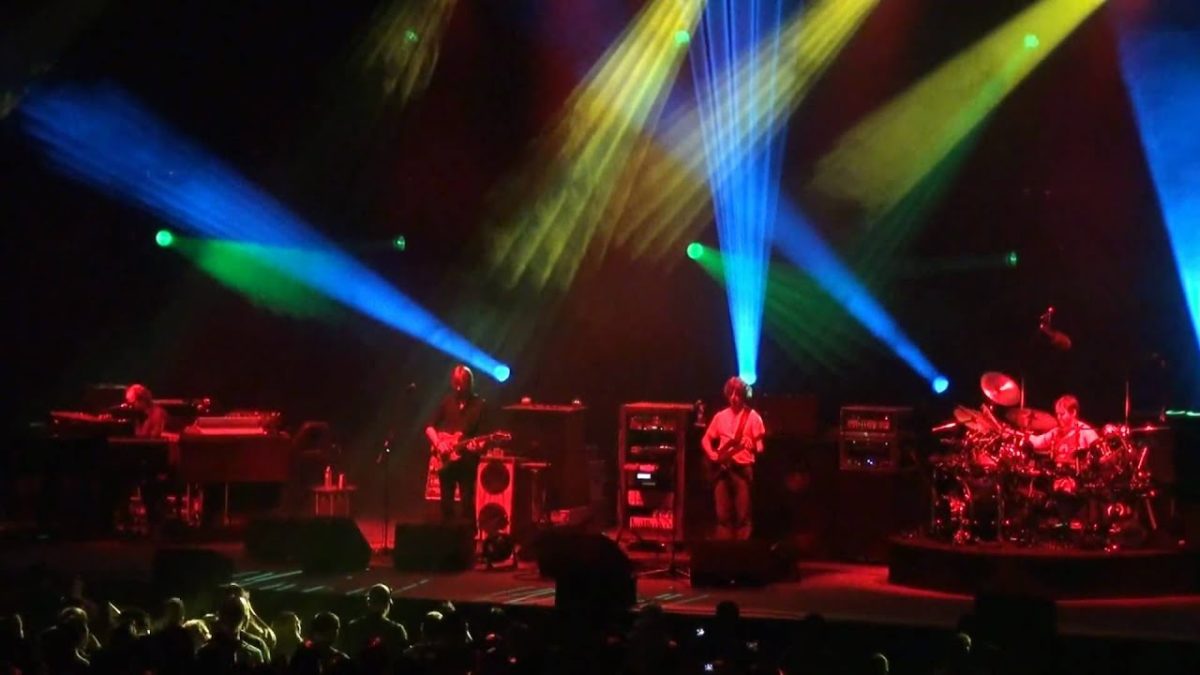 Phish | 06.17.10 | Esther | Comcast Theatre - Hartford, CT
