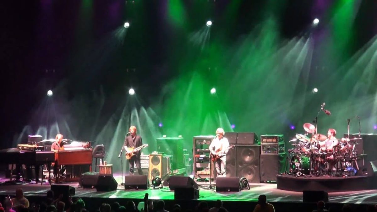 Phish | 06.17.10 | Party Time | Comcast Theatre - Hartford, CT