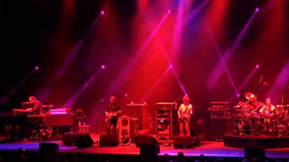 Phish | 06.17.10 | Sand part 1 | Comcast Theatre - Hartford, CT