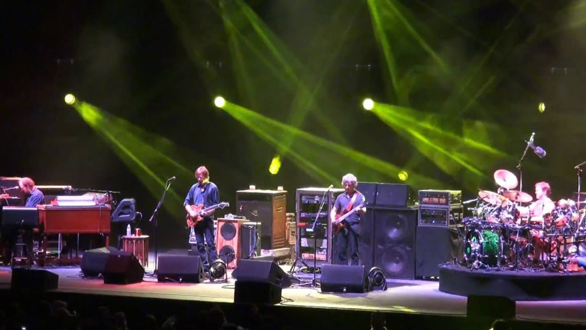Phish | 06.18.10 | Foam | Comcast Theatre - Hartford, CT