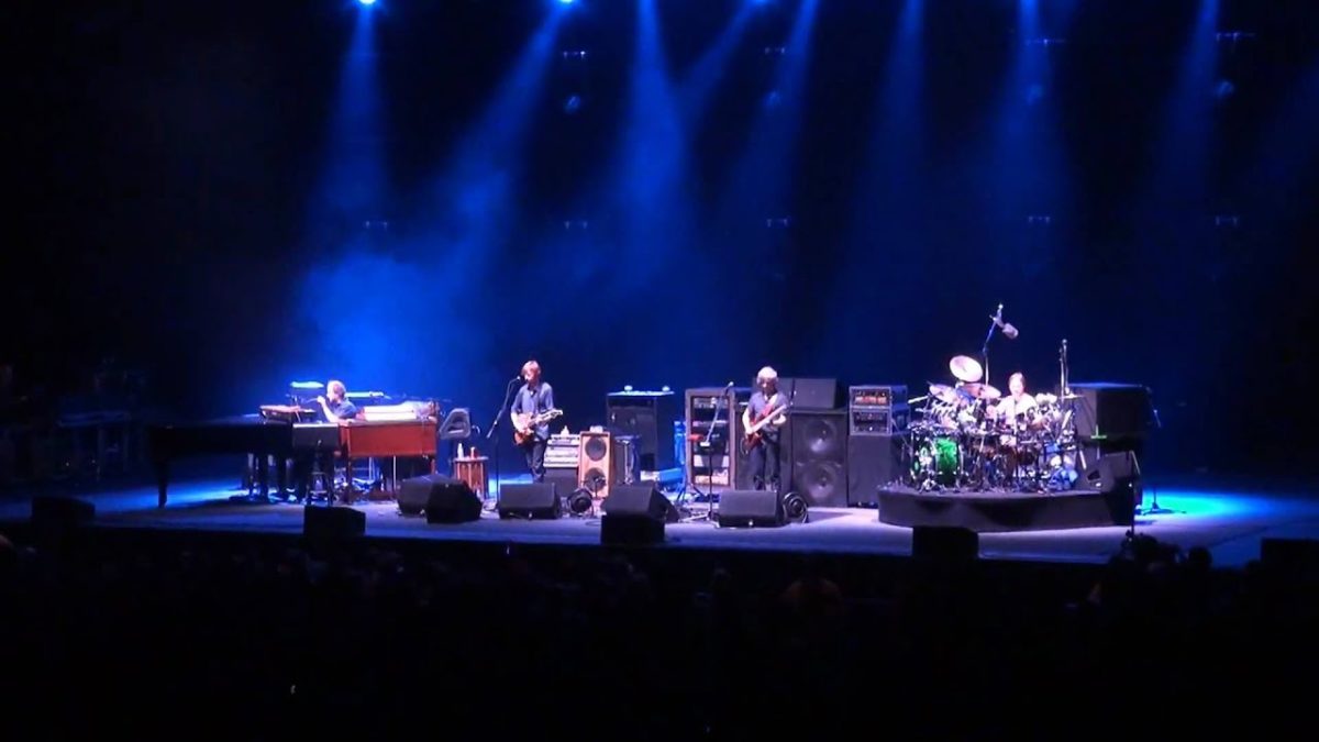 Phish | 06.18.10 | Harry Hood part 1 | Comcast Theatre - Hartford, CT