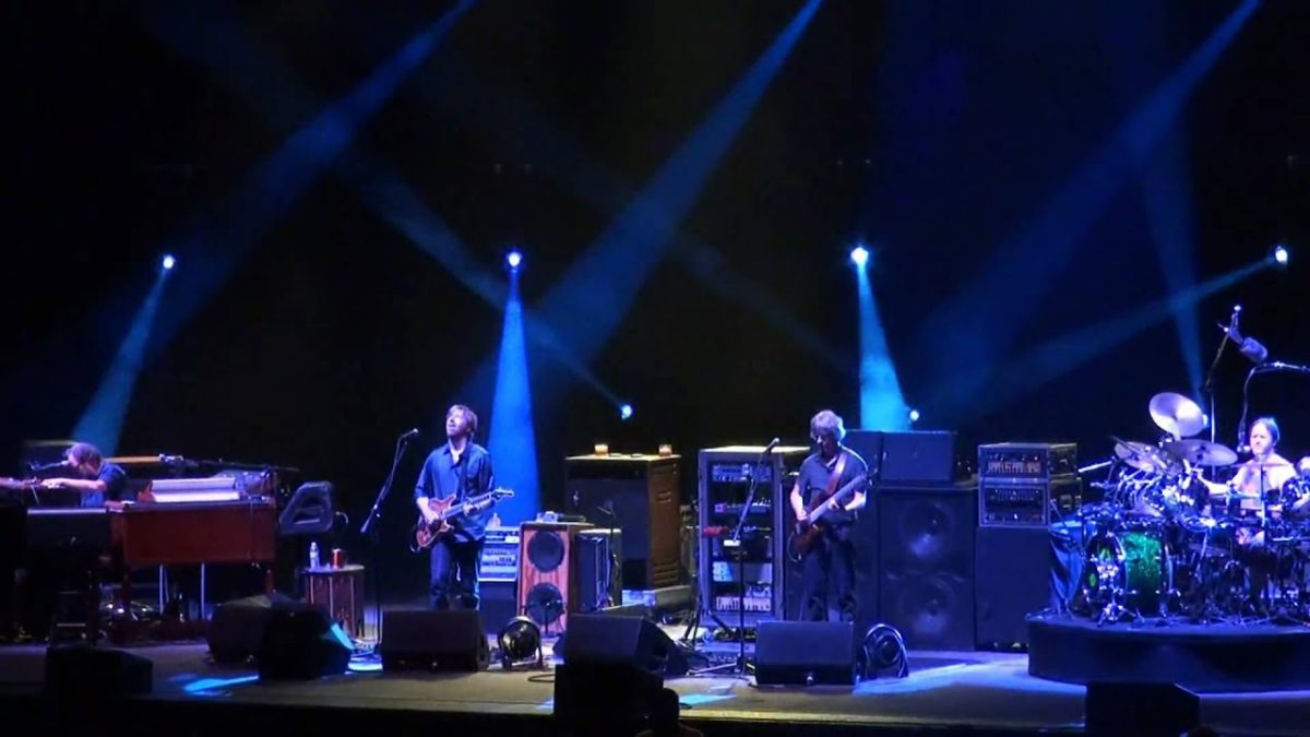 Phish | 06.18.10 | Light | Comcast Theatre - Hartford, CT