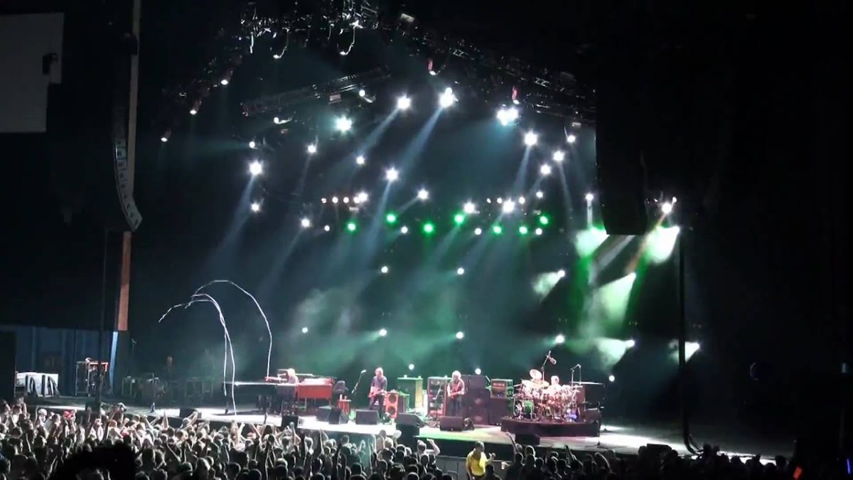 Phish | 06.18.10 | Possum | Comcast Theatre - Hartford, CT
