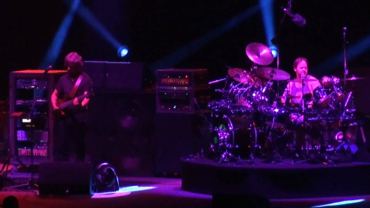 Phish | 06.18.10 | Tweezer part 1 | Comcast Theatre - Hartford, CT