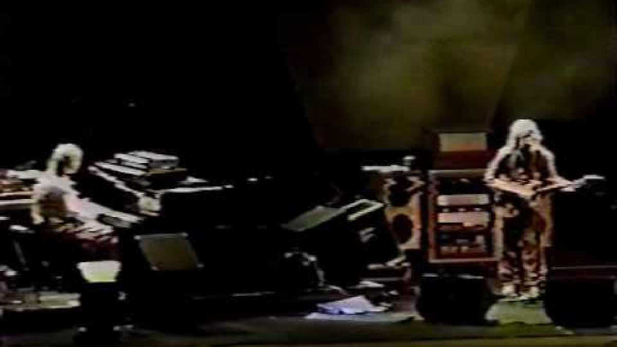 Phish - 06.29.95 - Cavern -- Rift