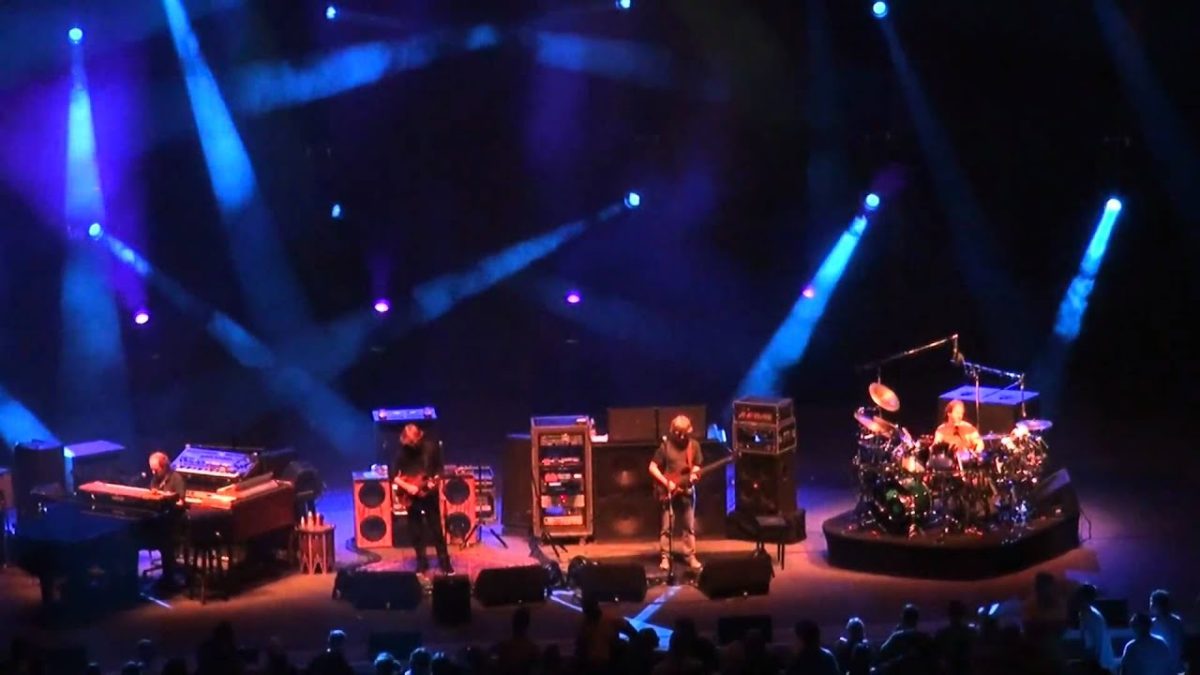 Phish | 08.17.10 | Simple | Jones Beach Theater - Wantagh, NY