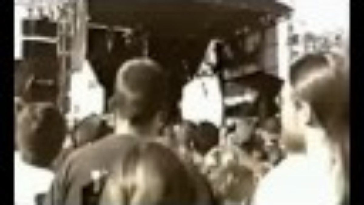 Phish - 08.17.97 - Dogs Stole Things