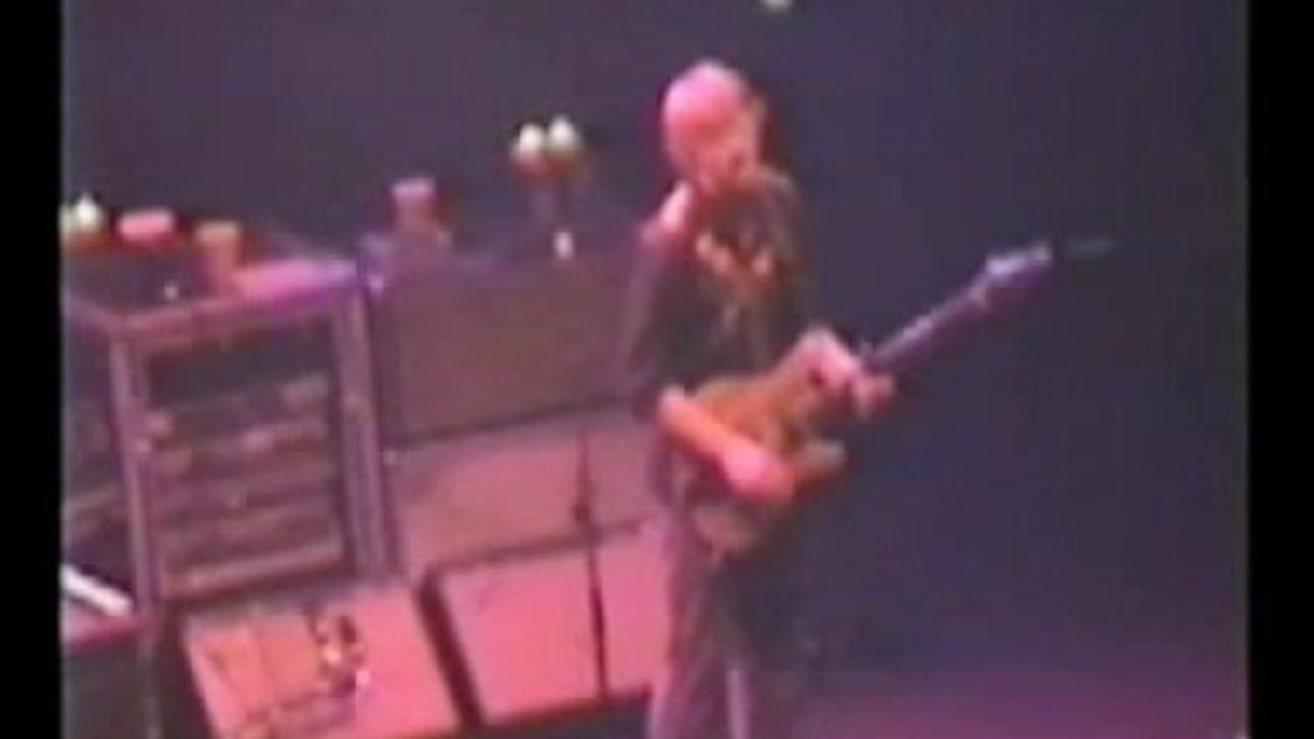 Phish - 09.09.00 - Funky Bitch