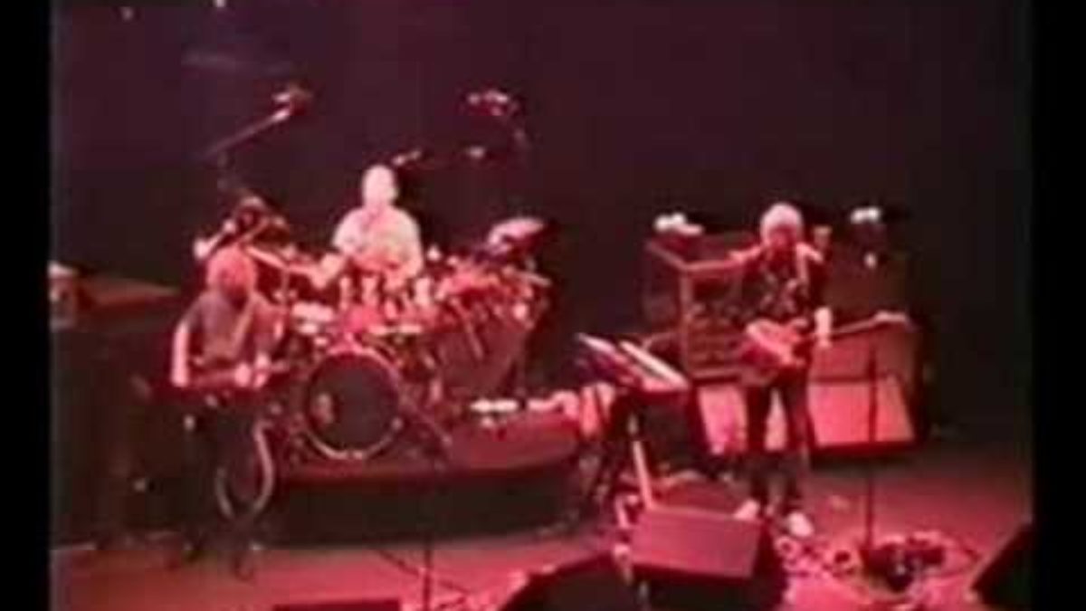 Phish - 09.09.00 - Maze