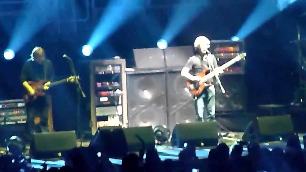 Phish - 10.22.10 - Funky Bitch