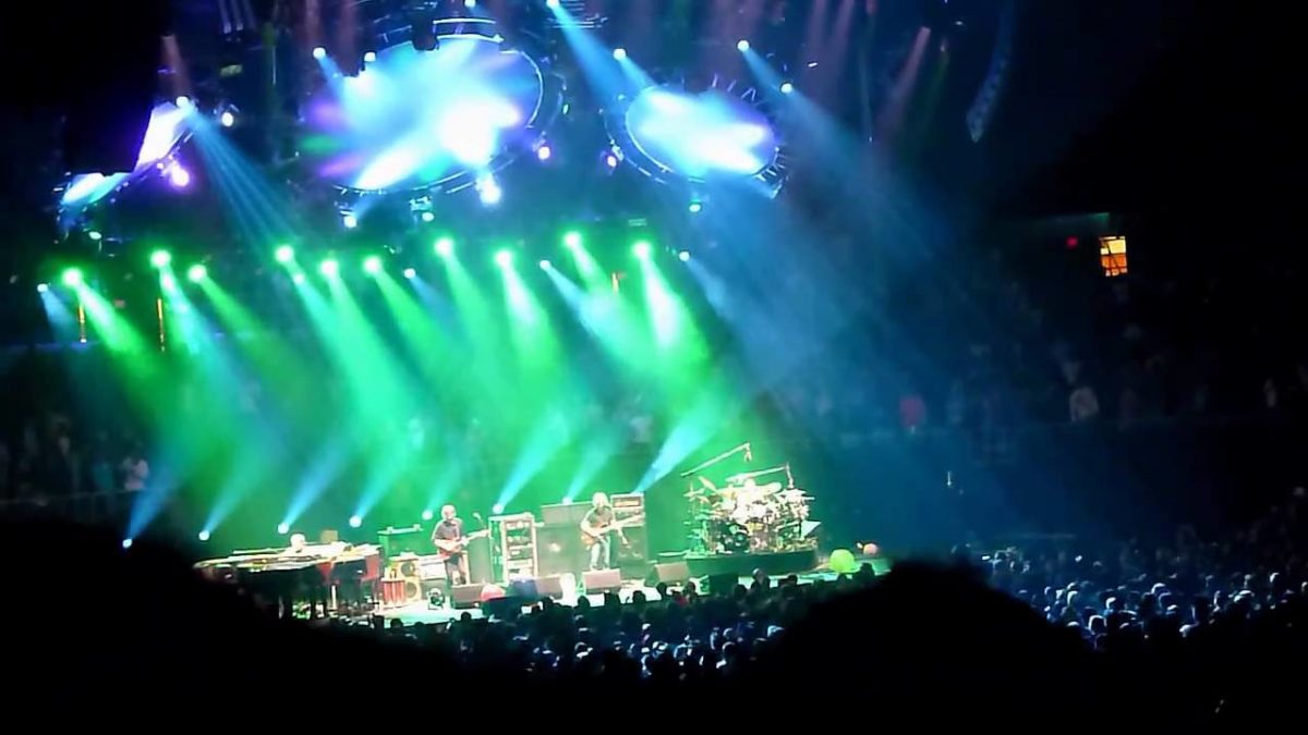 Phish - 10.22.10 - Mike's Song -- Sanity -- Weekapaug Groove