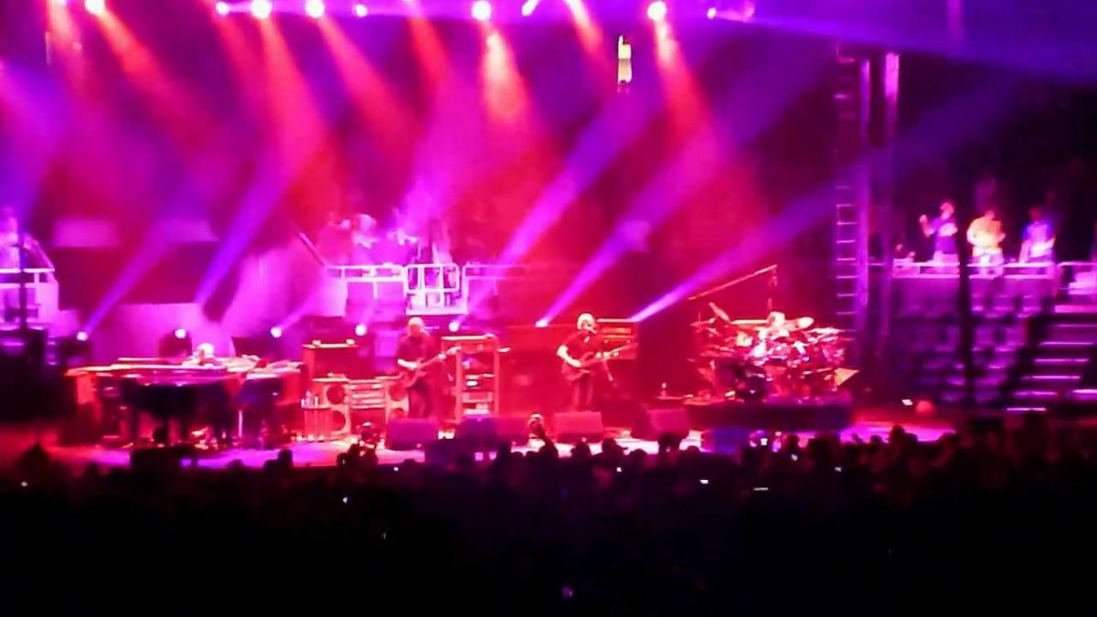 Phish - 10.22.10 - Rock and Roll -- Carini