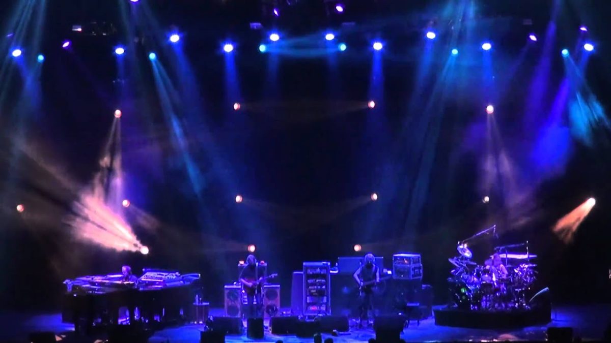 Phish | 10.30.10 | Possum
