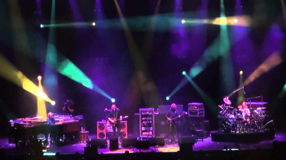 Phish | 10.30.10 | Undermind