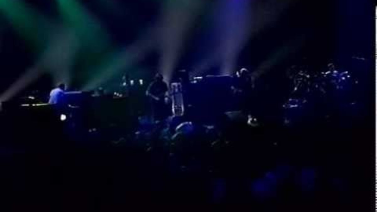 Phish - 11.22.97 - Halley's Comet - Part I
