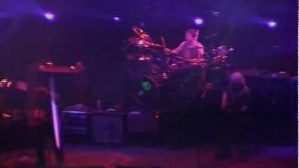 Phish - 12.28.03 - Jam (Suzy Greenberg) - Part II
