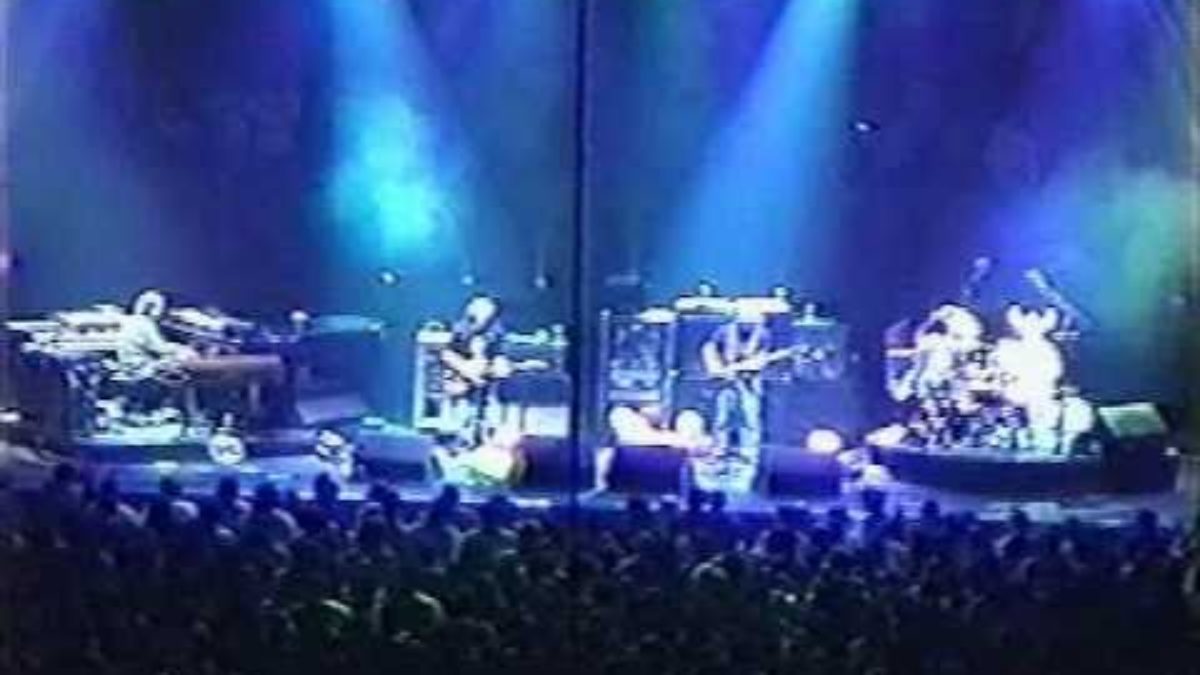 Phish - 12.29.98 - Boogie On Reggae Woman