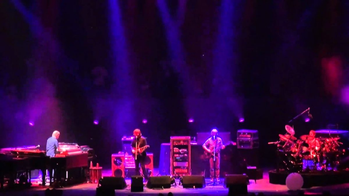 Phish | 12.30.10 | Fat Man in the Bathtub