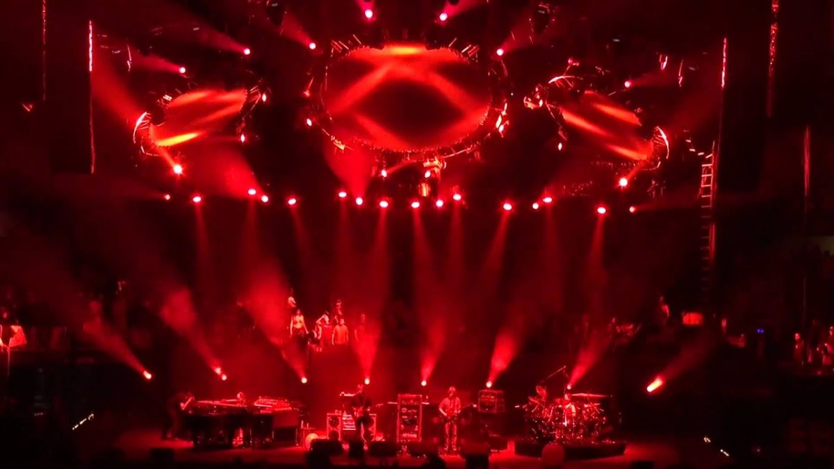 Phish | 12.30.10 | Theme From the Bottom