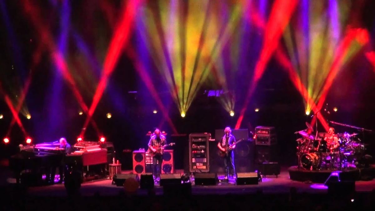 Phish | 12.30.11 | Vultures