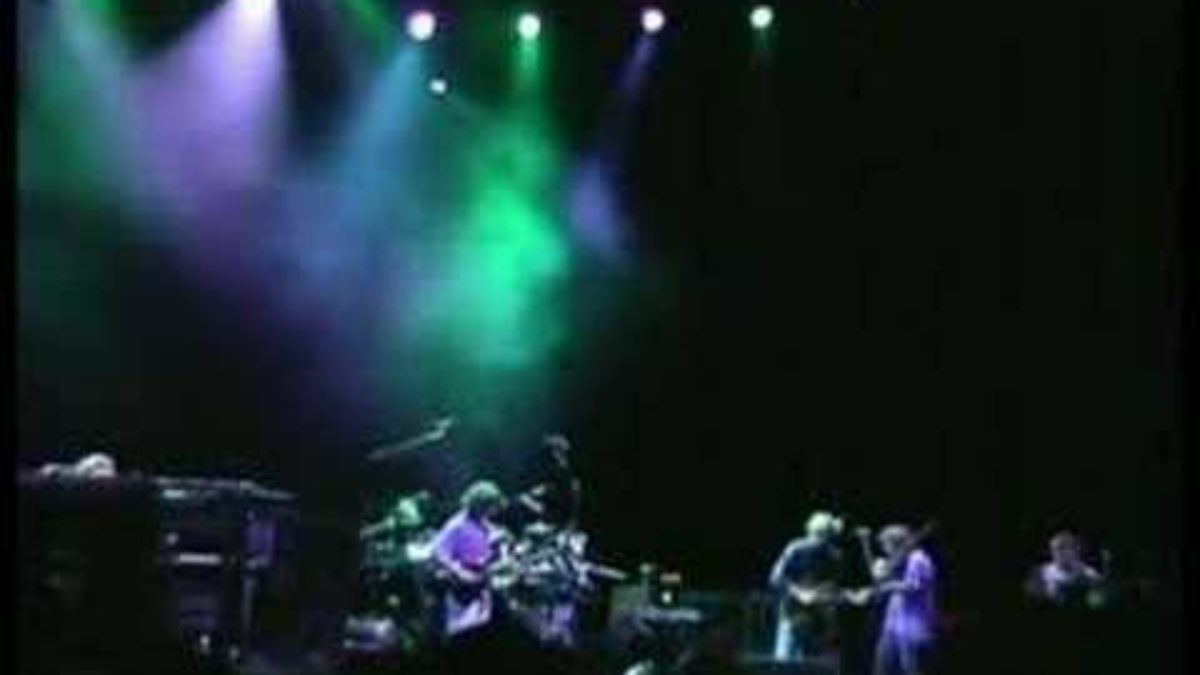 Phish 2000-06-22 Harry Hood Antioch, TN