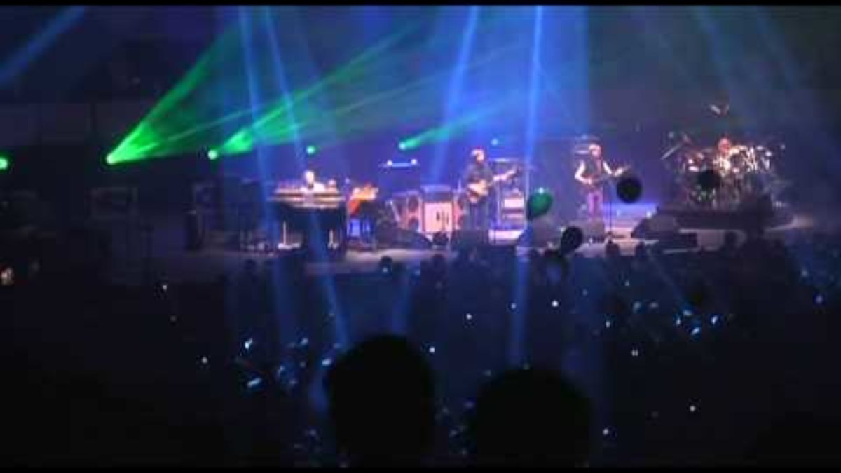 Phish 2009-03-06 Fluffhead pt 1 Hampton, VA
