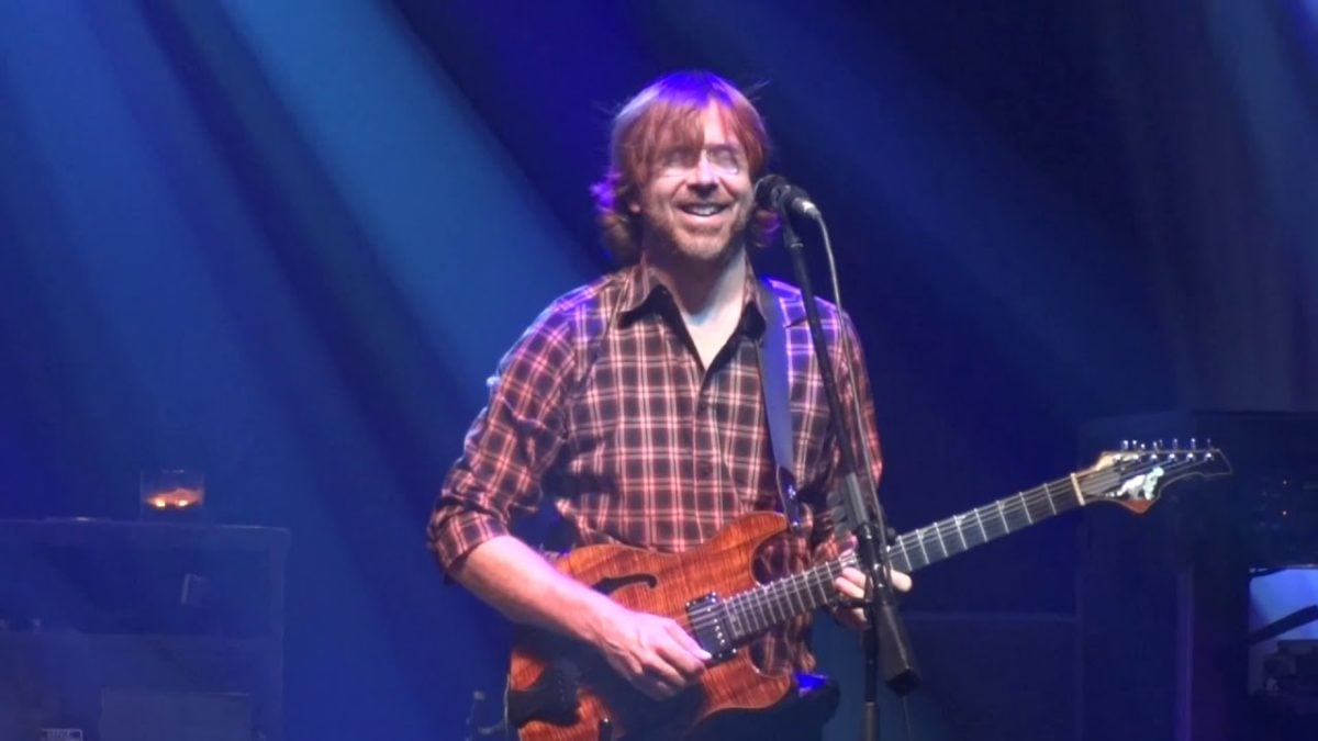 Phish Selects Chicago 2011 Concert For 'Dinner And A Movie'
