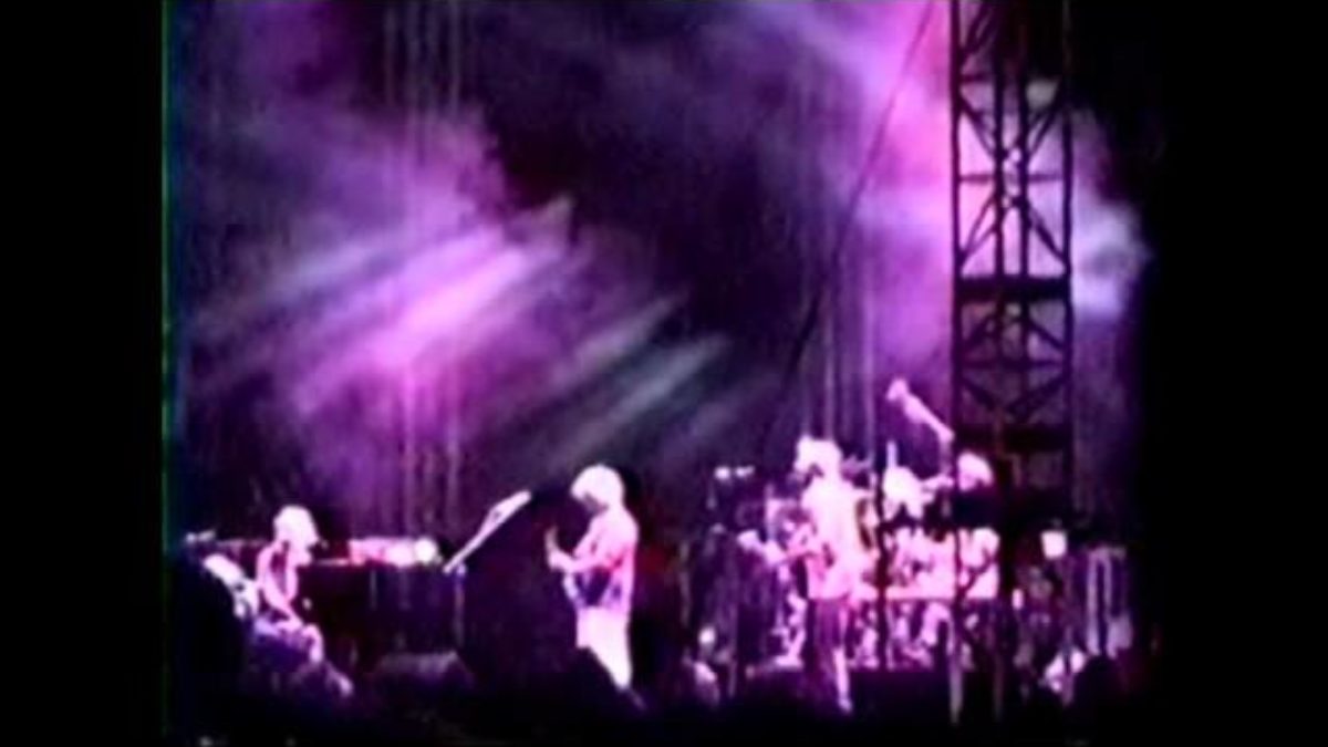 Phish - Gotta Jibboo - 12/30/99 - Big Cypress, FL