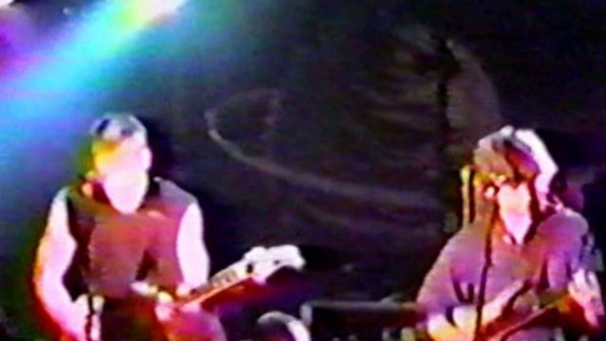 Phish - Llama - 11/20/91 - Campus Club, Providence, RI