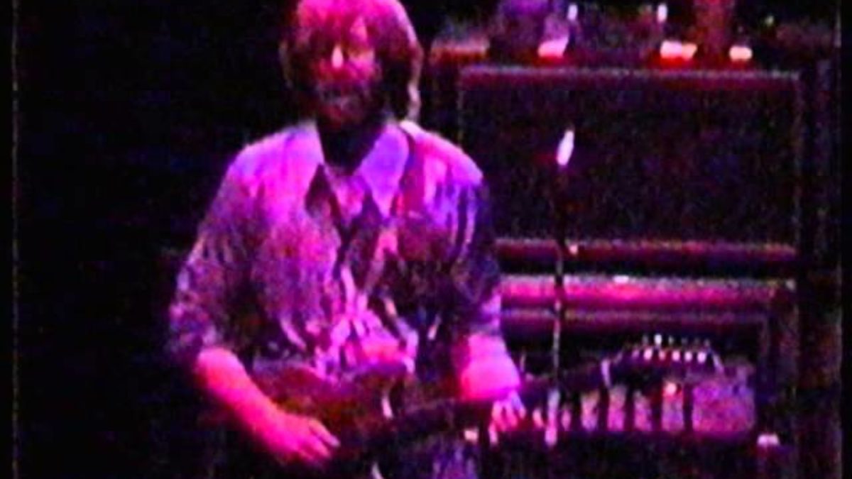 Phish - Maze - 1997-12-31 - Madison Square Garden - NY, NY